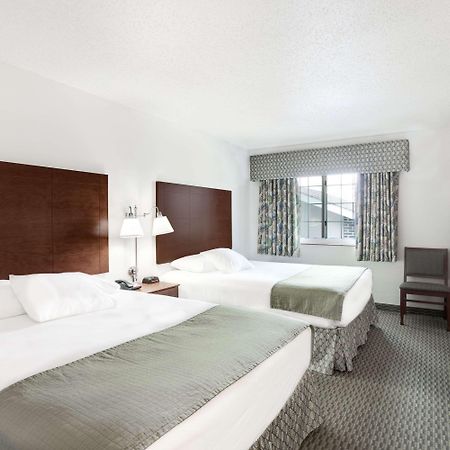Days Inn By Wyndham Carroll Exteriör bild