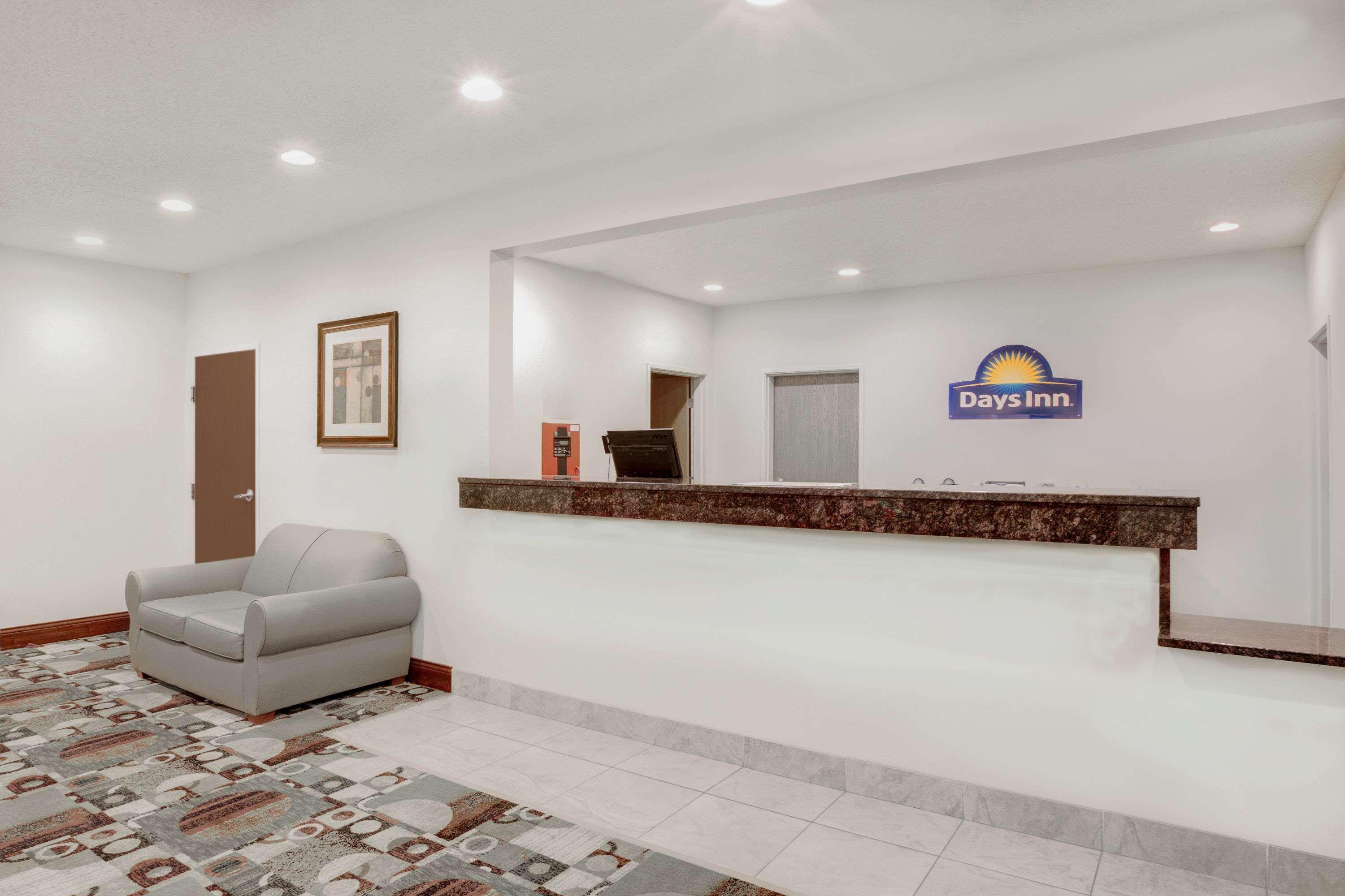 Days Inn By Wyndham Carroll Exteriör bild